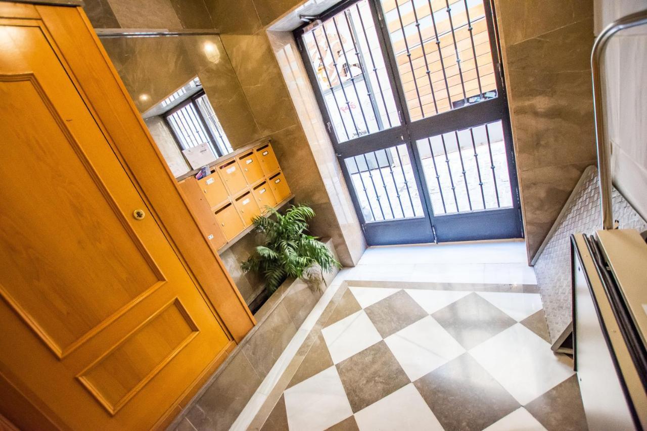 Апартаменти Ibericabeds Rejas Basic Гранада Екстер'єр фото